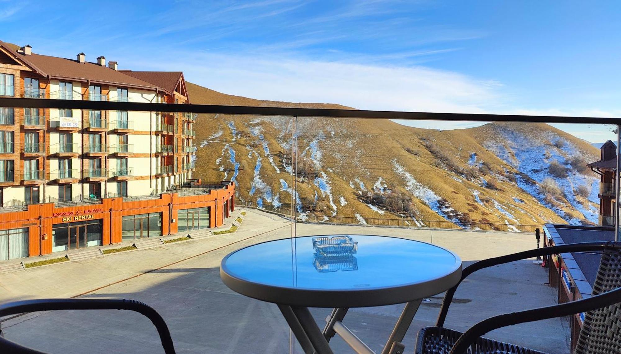 Gvc New Gudauri Apartments Loft Quarto foto